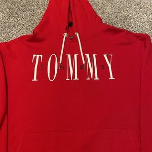 red tommy hilfiger hoodie womens xl